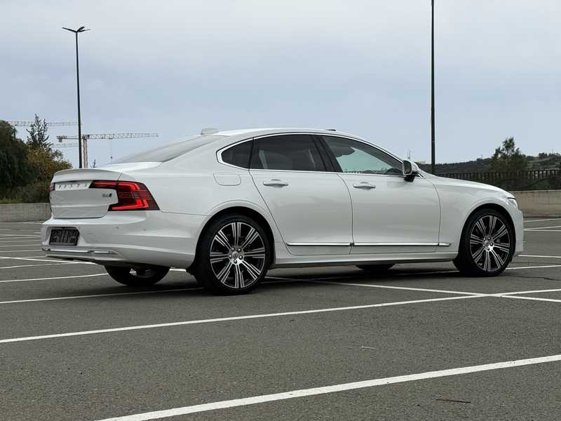 2022 Volvo S90 2,0L 2022 Cyprus