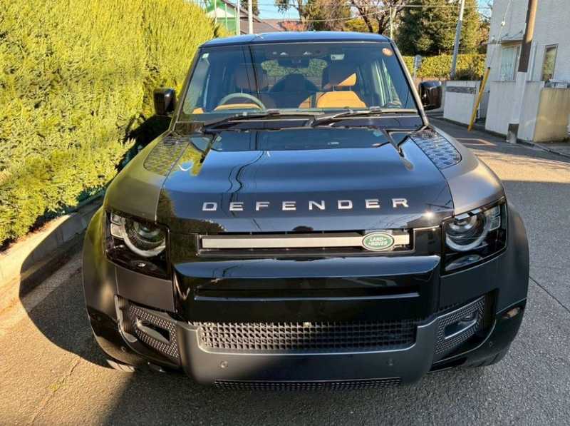 Land Rover Defender 5,0L 2024