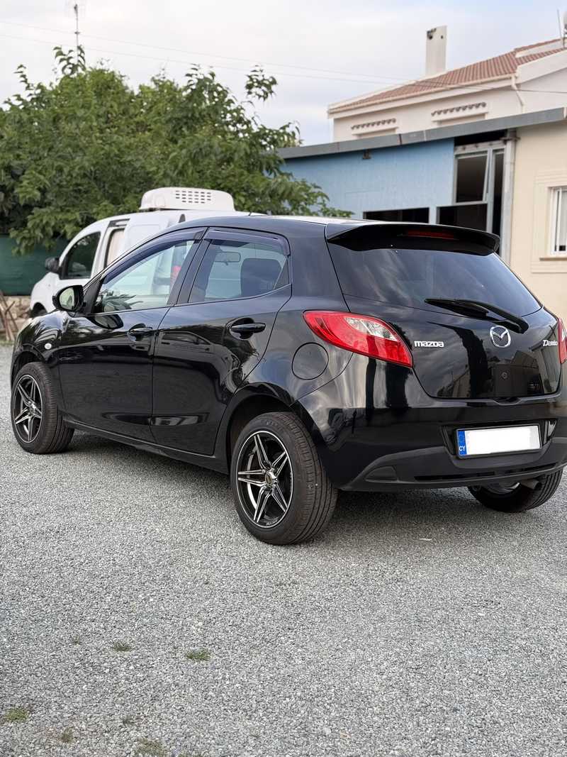 2013 Mazda Demio 1,3L 2013 Cyprus