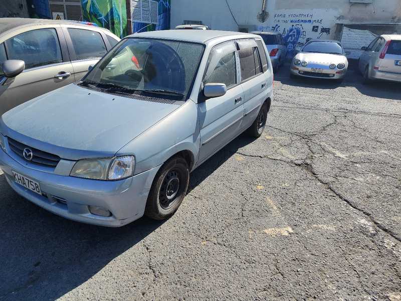 2000 Mazda Demio 1,3L 2000 Cyprus