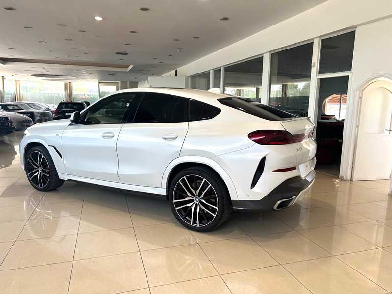 2021 BMW X6 3,0L 2021 Cyprus