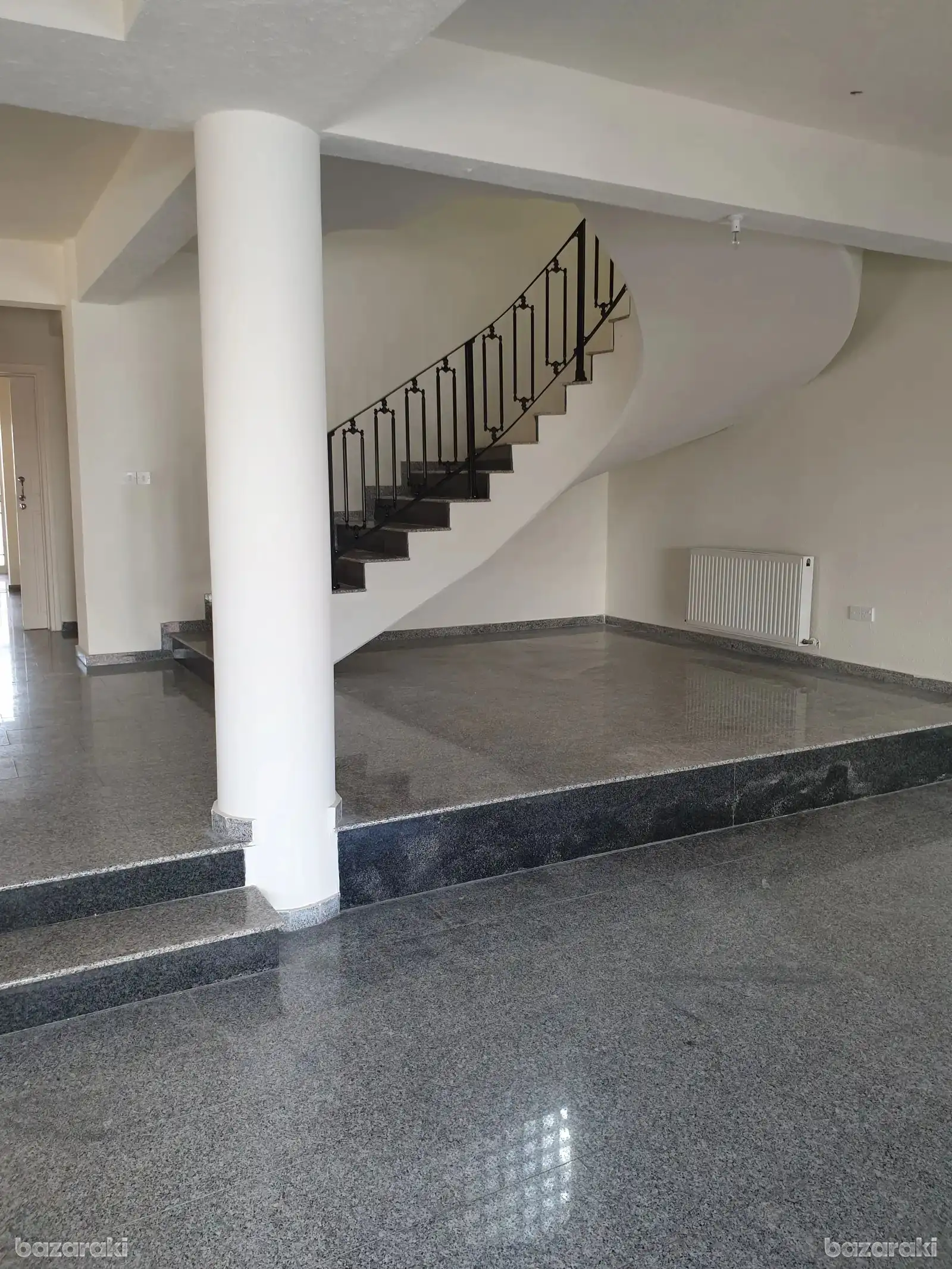 House, 4 bedrooms — 3