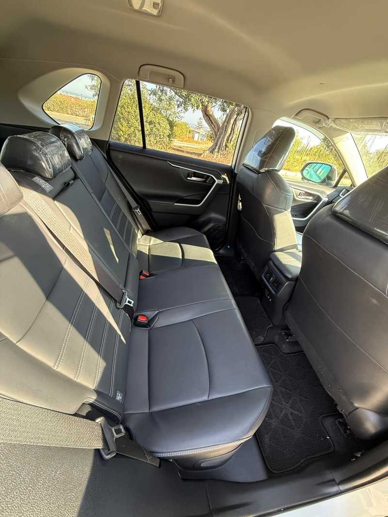 2021 Toyota RAV4 2,5L 2021 Cyprus