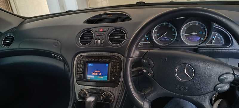 2004 Mercedes-Benz SL-Class 3,7L 2004 Cyprus