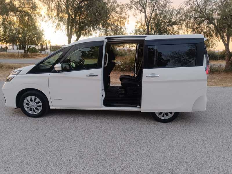 2021 Nissan Serena 2,0L 2021 Cyprus