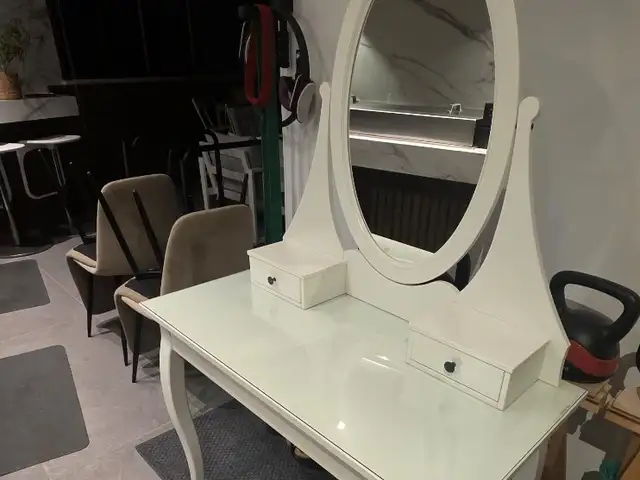 Dressing table ikea, Επαρχία Λεμεσού — Άγιος Τύχων Τουριστική Περιοχή