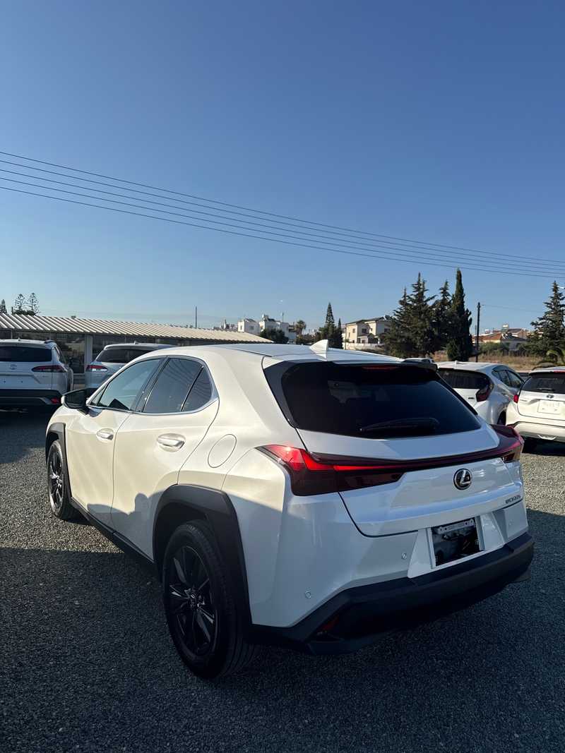 2025 Lexus UX 2,0L 2025 Cyprus
