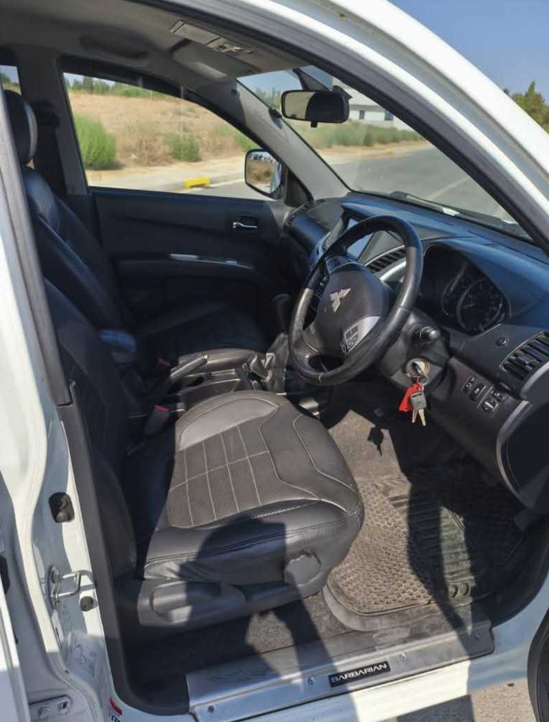 2015 Mitsubishi L200 2,5L 2015 Cyprus