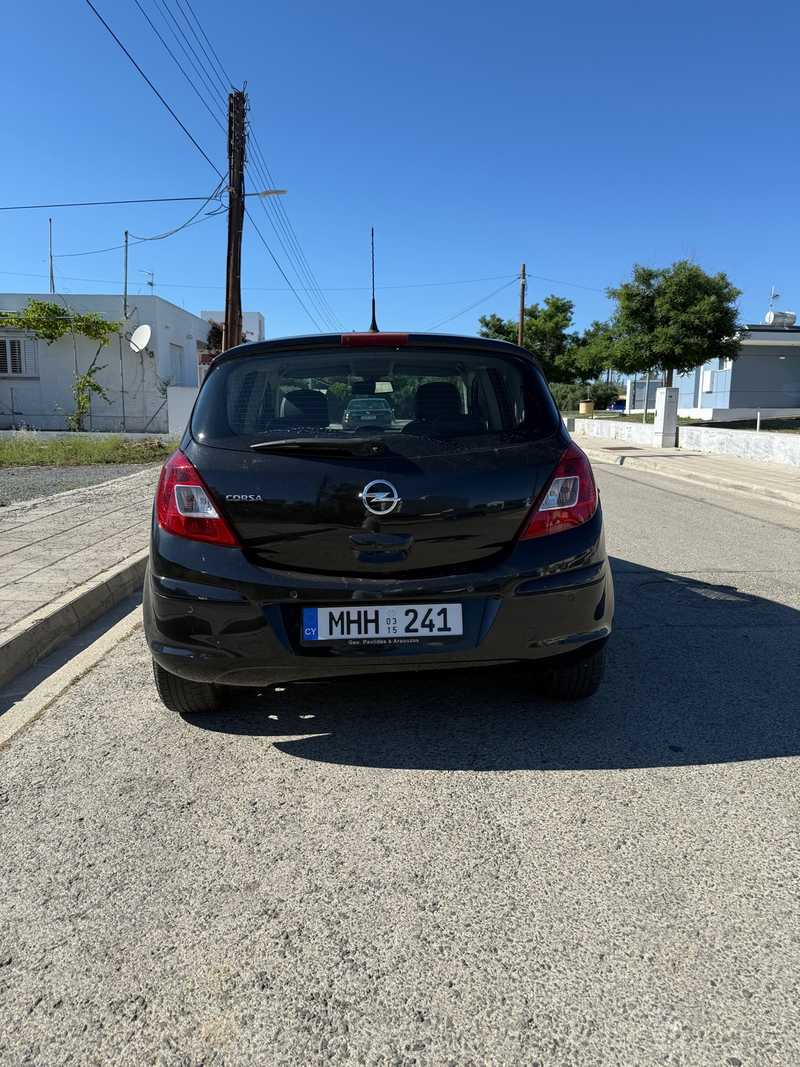 2015 Opel, Vauxhall Corsa 1,4L 2015 Cyprus