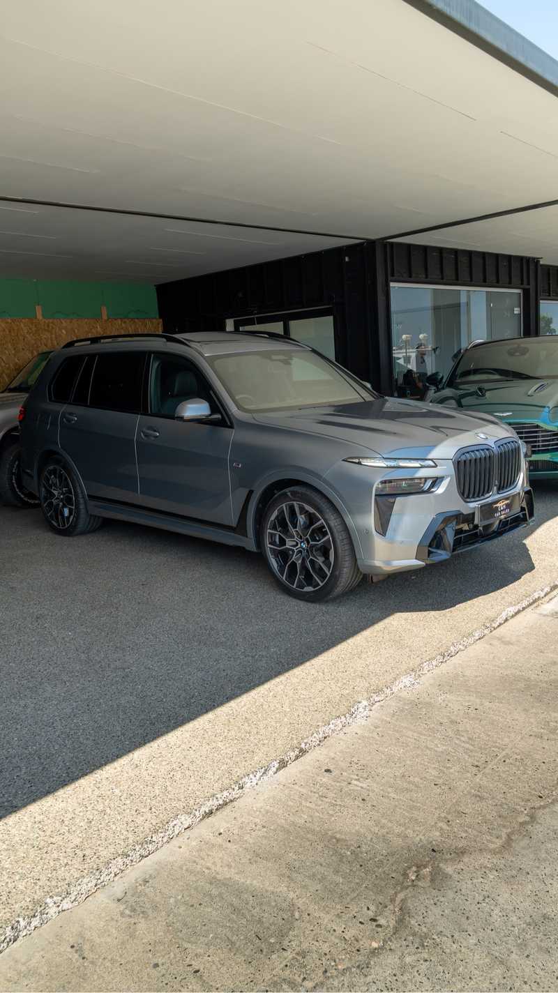 BMW X7 3,0L 2025