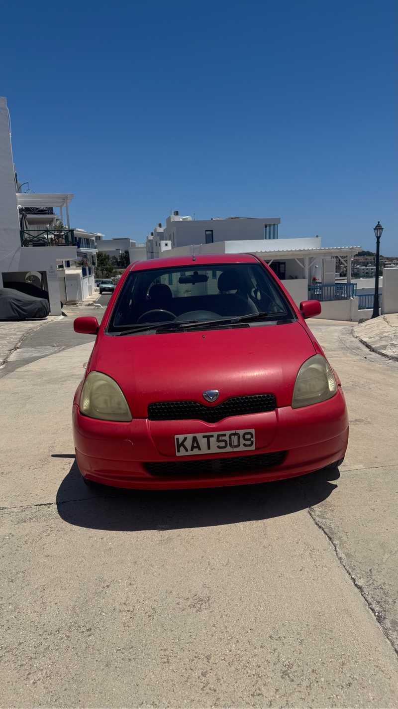 2000 Toyota Yaris 1,0L 2000 Cyprus
