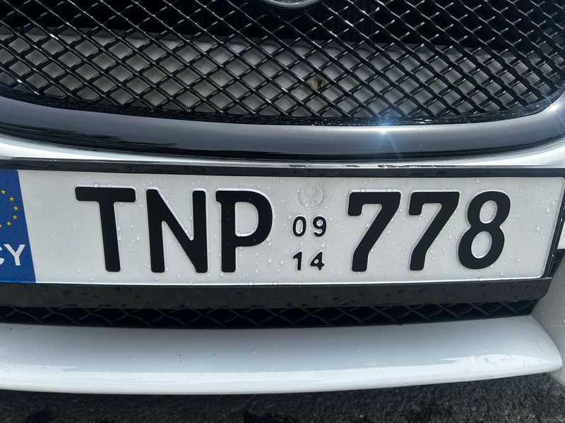 2014 Jaguar XF 2,2L 2014 Cyprus