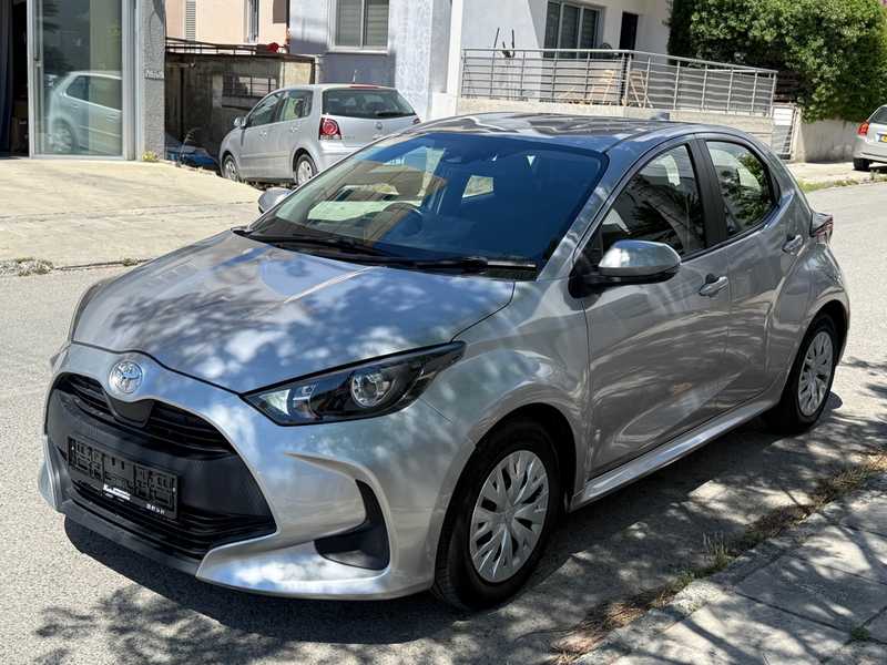 2022 Toyota Yaris 1,5L 2022 Cyprus