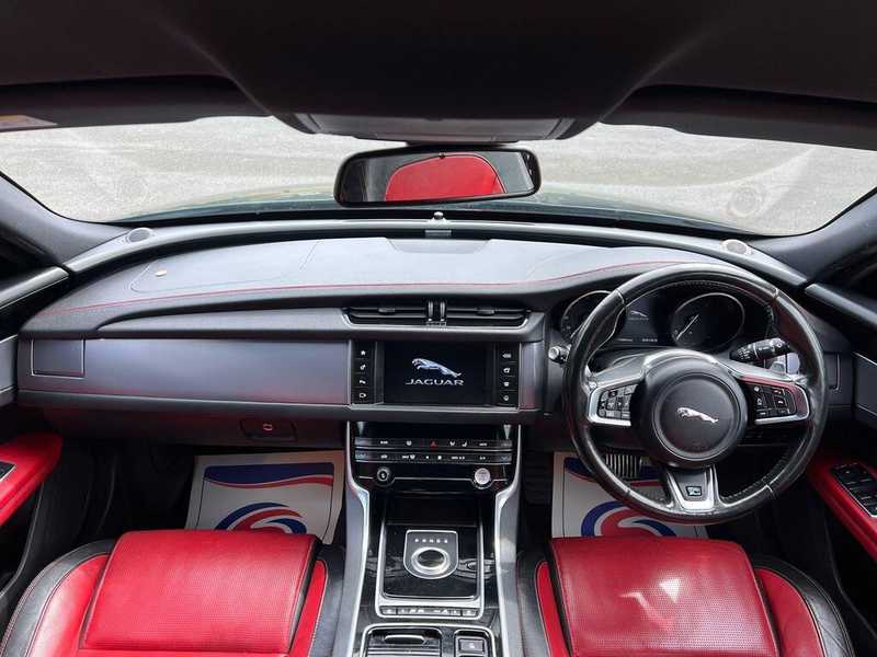 2017 Jaguar XF 2,0L 2017 Cyprus