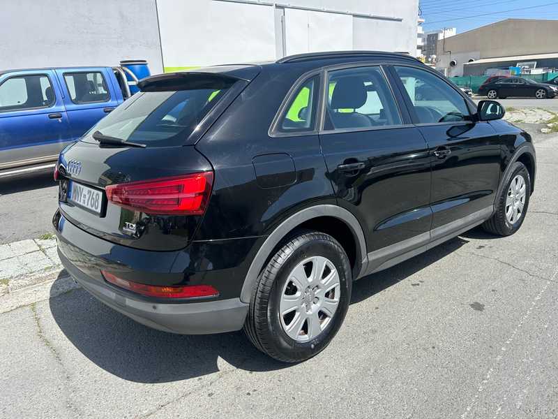 2017 Audi Q3 2,0L 2017 Cyprus