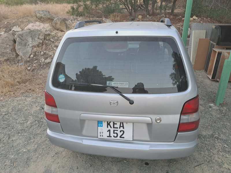 1999 Mazda Demio 4,8L 1999 Cyprus