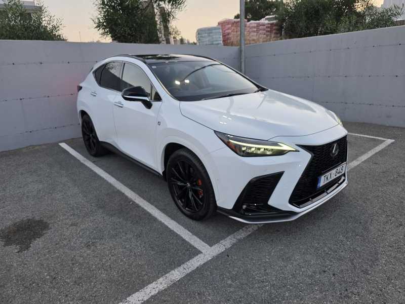 Lexus NX 2,5L 2025