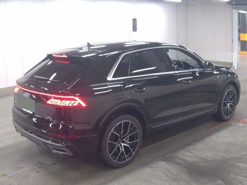 2022 Audi Q8 3,0L 2022 Cyprus