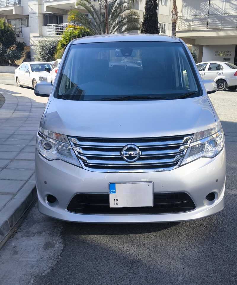Nissan Serena 2,0L 2016