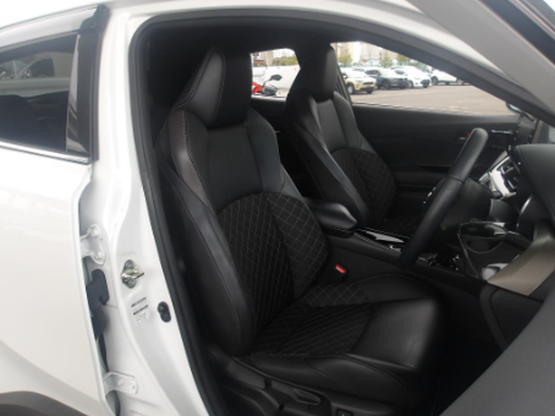 2022 Toyota C-HR 1,8L 2022 Cyprus