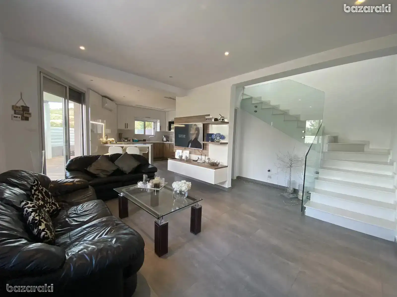 House, 4 bedrooms — 5