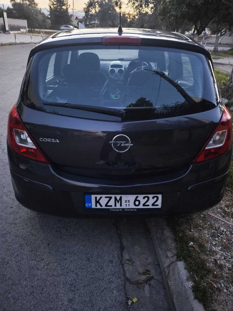 Opel, Vauxhall Corsa 1,4L 2011