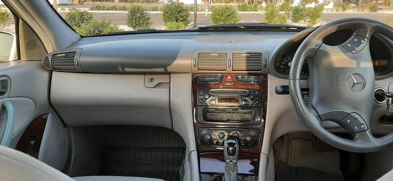 2003 Mercedes-Benz C-Class 2,2L 2003 Cyprus