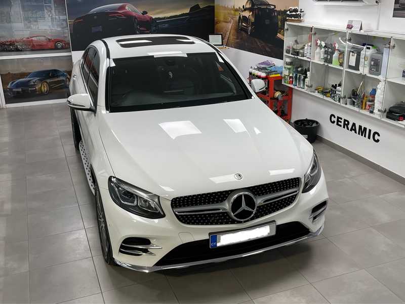 2017 Mercedes-Benz GLC-Class 2,5L 2017 Cyprus