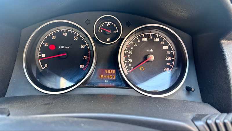 2008 Opel, Vauxhall Astra 1,6L 2008 Cyprus