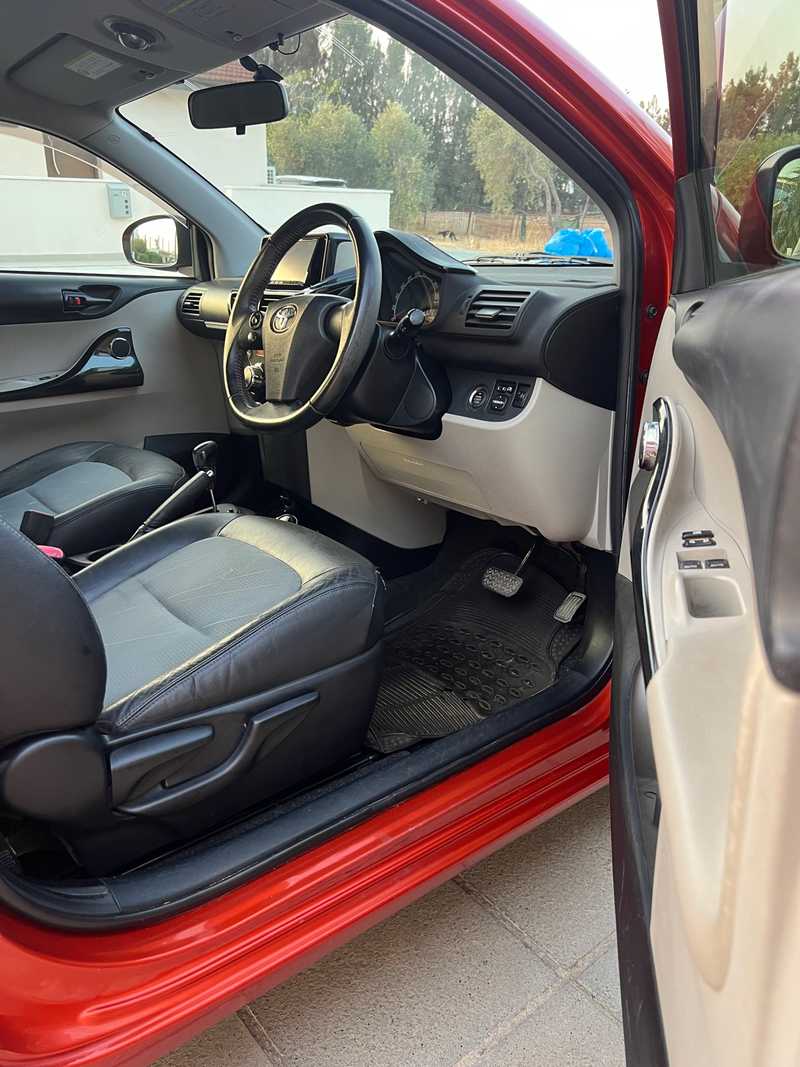 2012 Toyota IQ 1,3L 2012 Cyprus