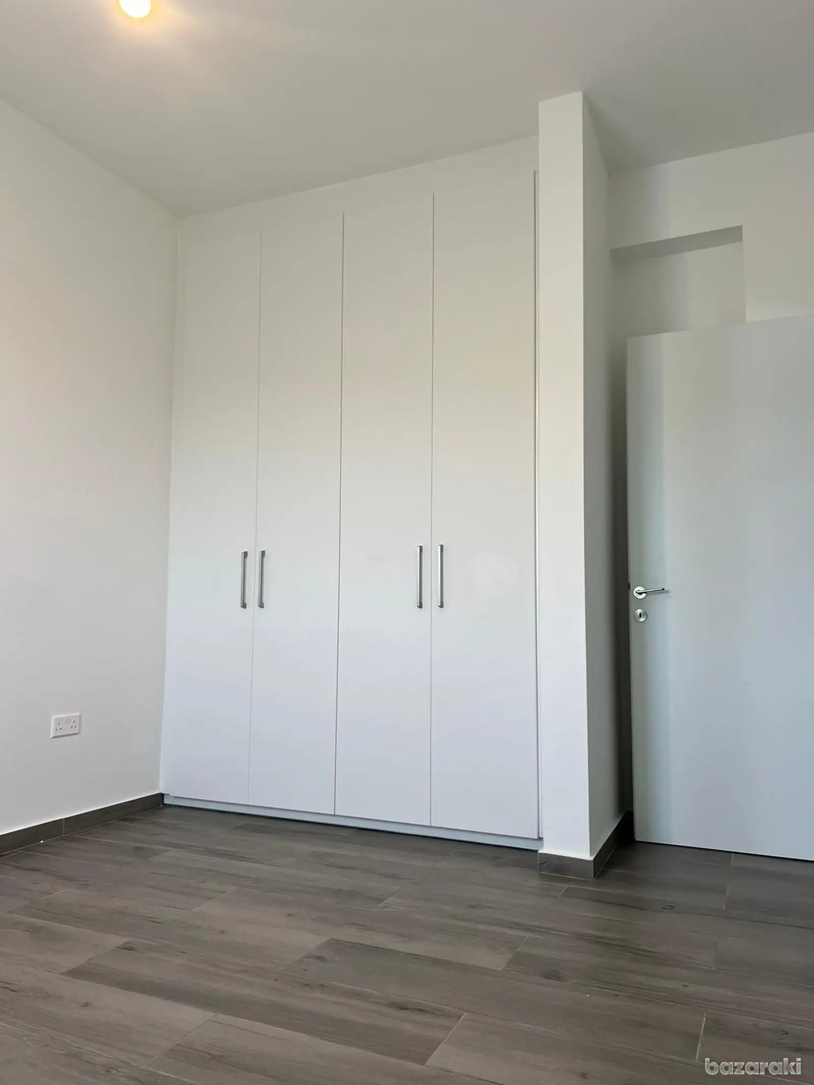 House, 3 bedrooms — 11