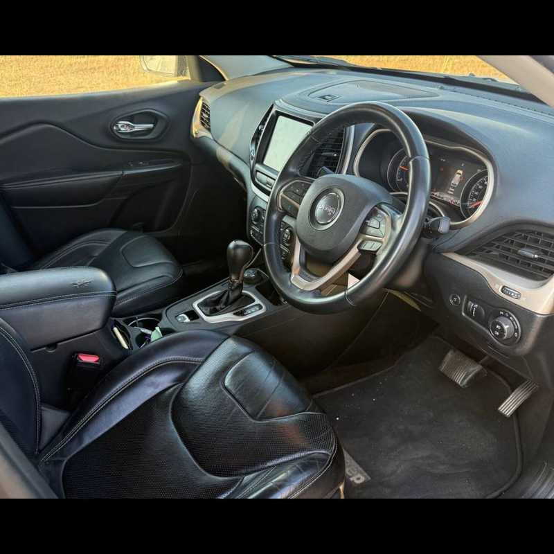 2015 Jeep Cherokee 2,0L 2015 Cyprus