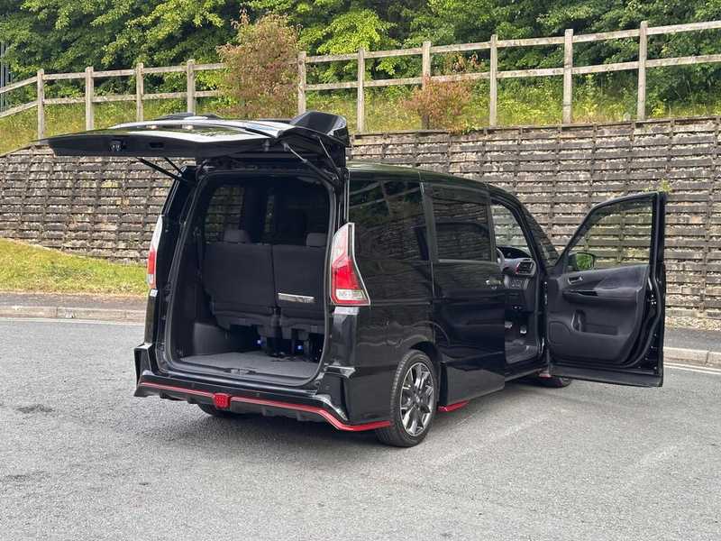 2020 Nissan Serena 2,0L 2020 Cyprus