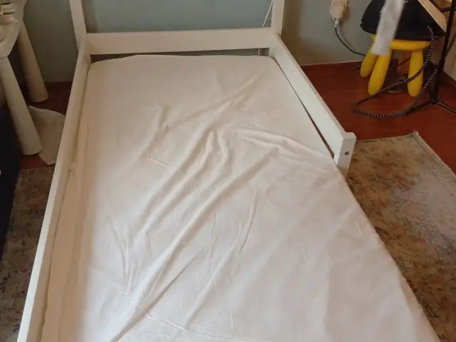 Canopy bed, Επαρχία Πάφου — Πάφος - Κάτω Πάφος