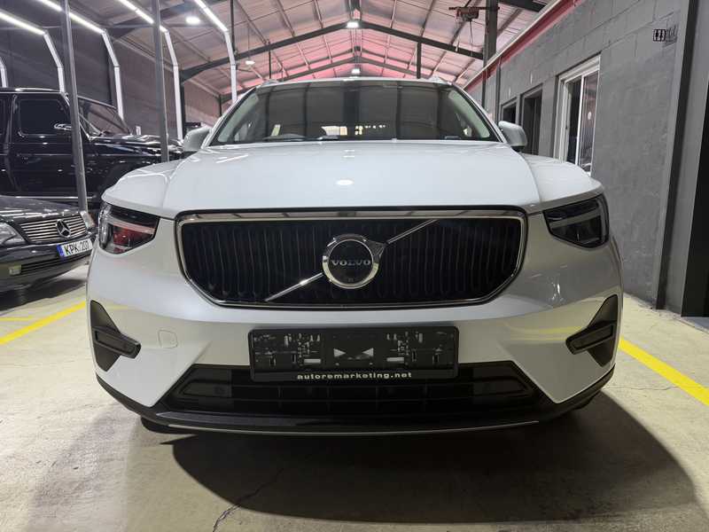 Volvo XC40 2,0L 2024