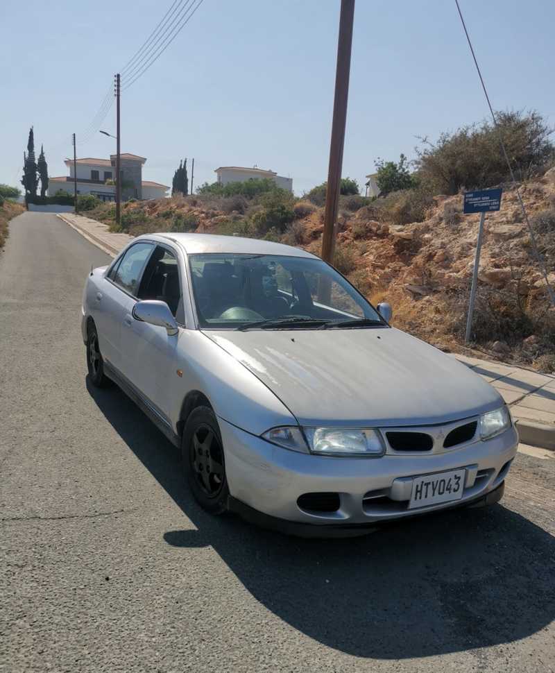 Mitsubishi Carisma 1,8L 1997