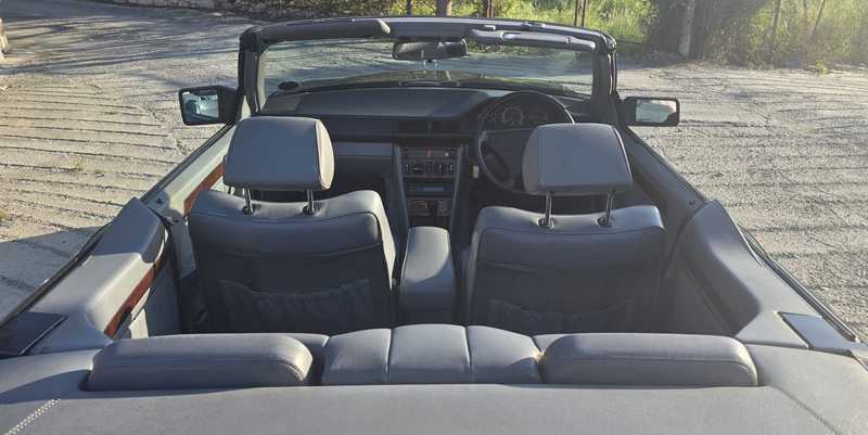 1993 Mercedes-Benz E-Class 3,2L 1993 Cyprus