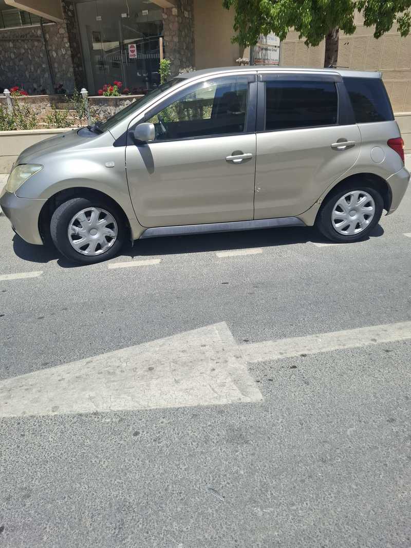 Toyota Ist 1,3L 2003