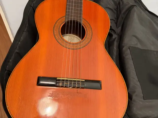 Free guitar, Limassol — Agios Athanasios