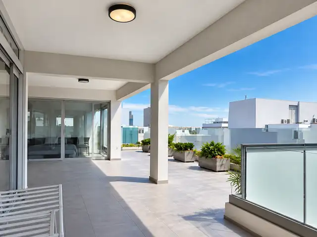 6 and more-bedroom penthouse for sale, Επαρχία Λεμεσού — Λεμεσός - Αγία Ζώνη