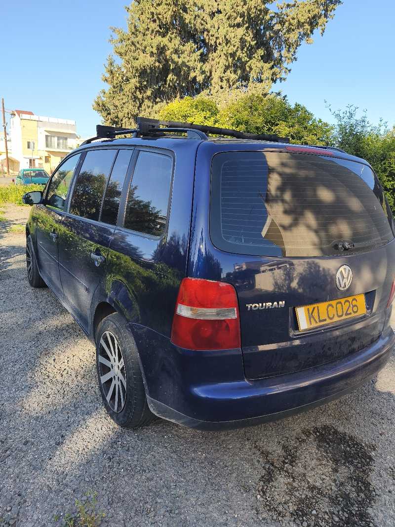 2006 Volkswagen Touran 1,6L 2006 Cyprus