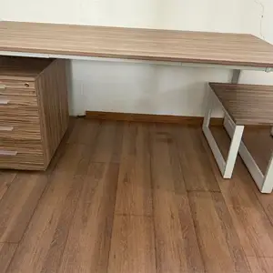 Office desk with 4 drawers and matching side table, Επαρχία Λευκωσίας — Άγιος Δομέτιος - Άγιος Γεώργιος