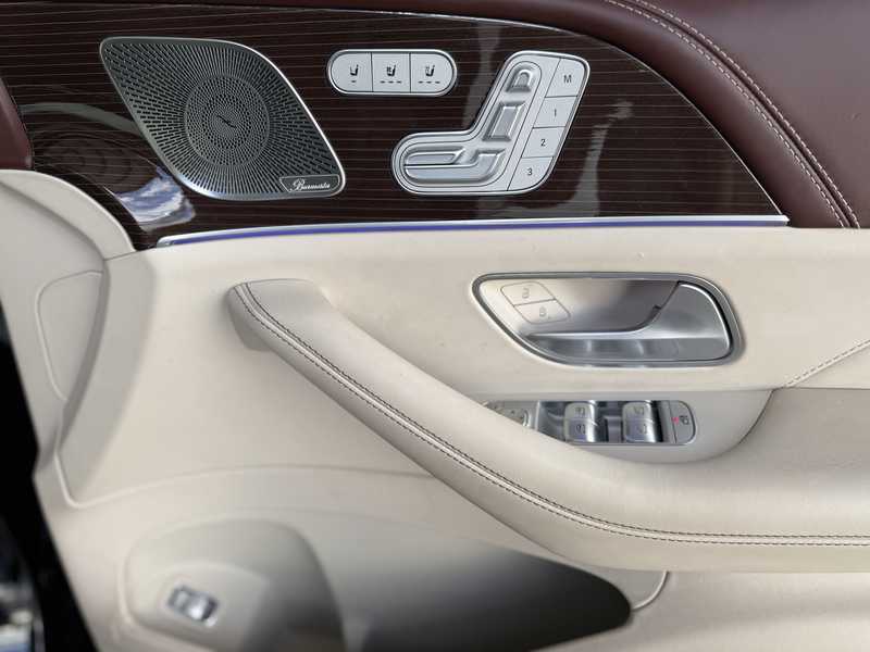 2022 Mercedes-Benz GLS-Class 4,0L 2022 Cyprus