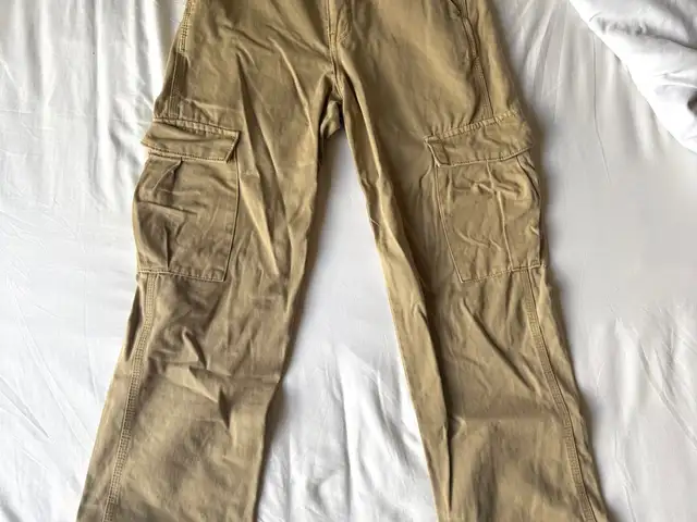 Two men&women cargo jeans, Larnaca — Larnaka - Skala