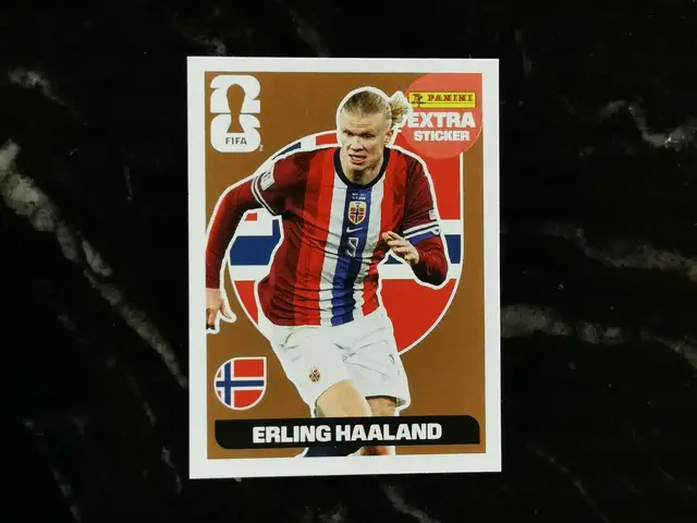 Erling haaland panini fifa world cup 2026 bronze extra sticker - psa candidate, Limassol — Agios Tychon
