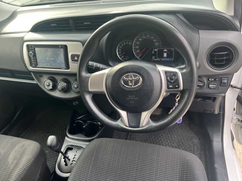 2014 Toyota Vitz 1,3L 2014 Cyprus