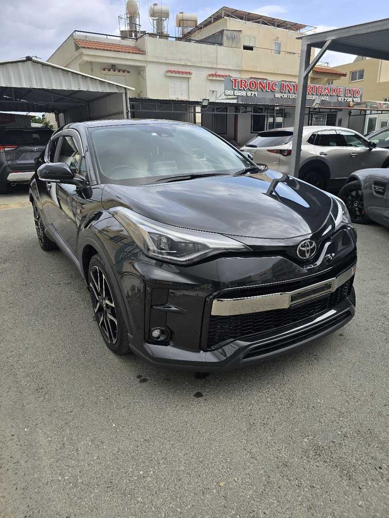 Toyota C-HR 1,8L 2023