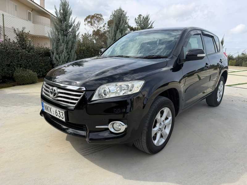 Toyota RAV4 2,2L 2011
