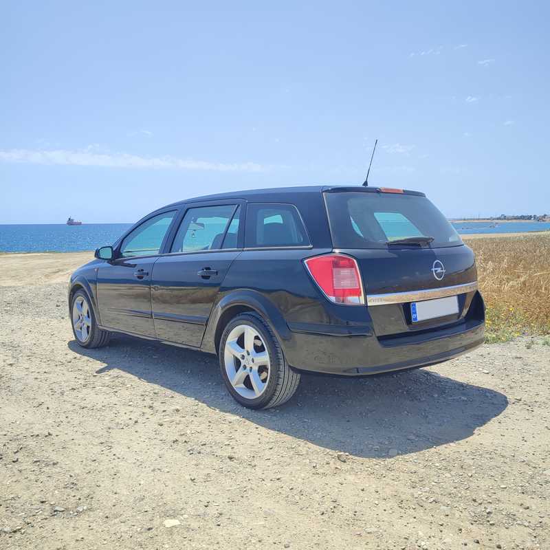 2005 Opel, Vauxhall Astra 1,6L 2005 Cyprus