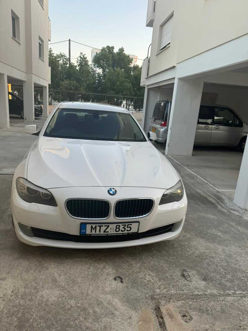 BMW 5-Series 2,0L 2011